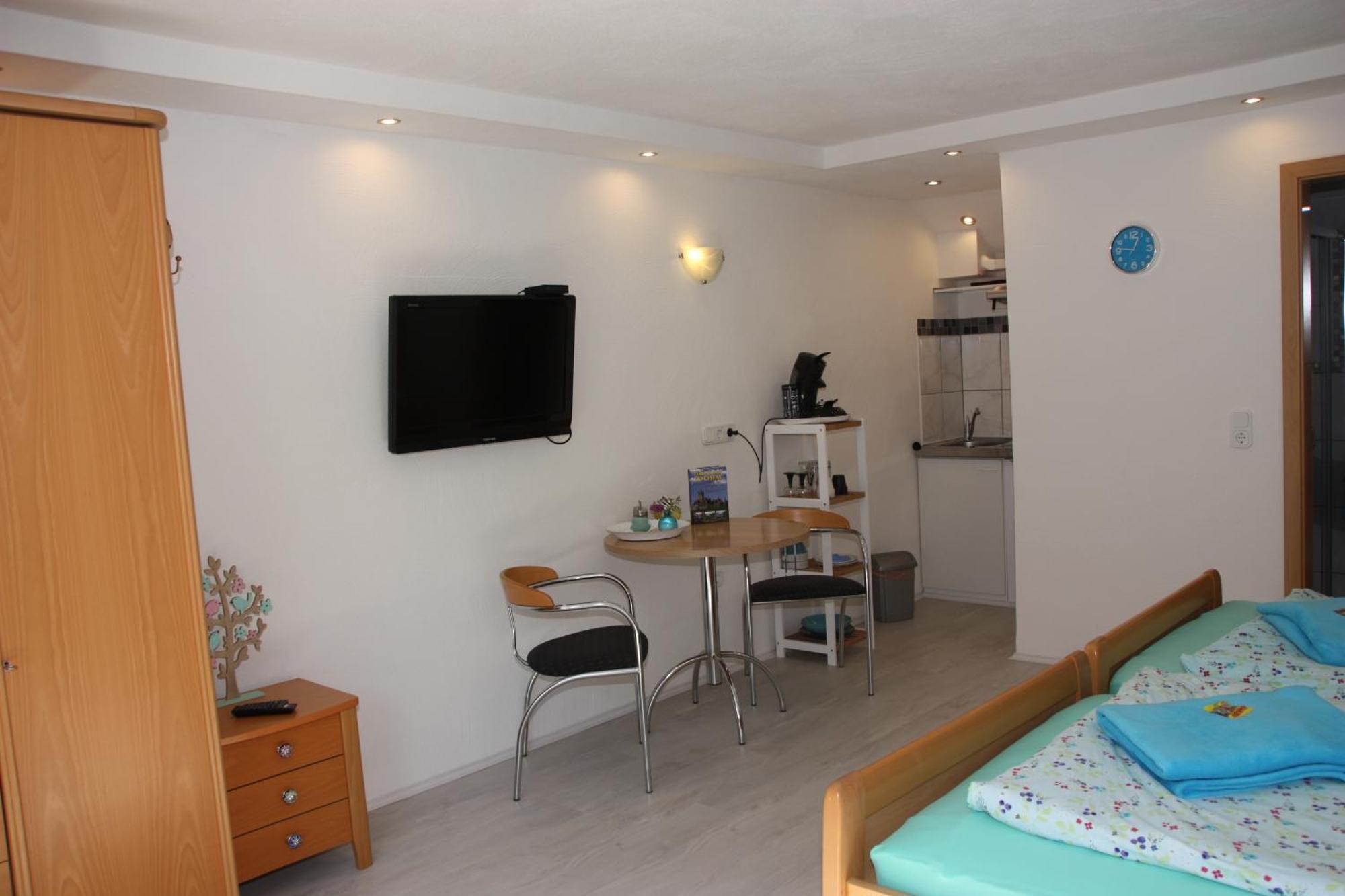 Pension Camping Schausten Cochem Exterior foto