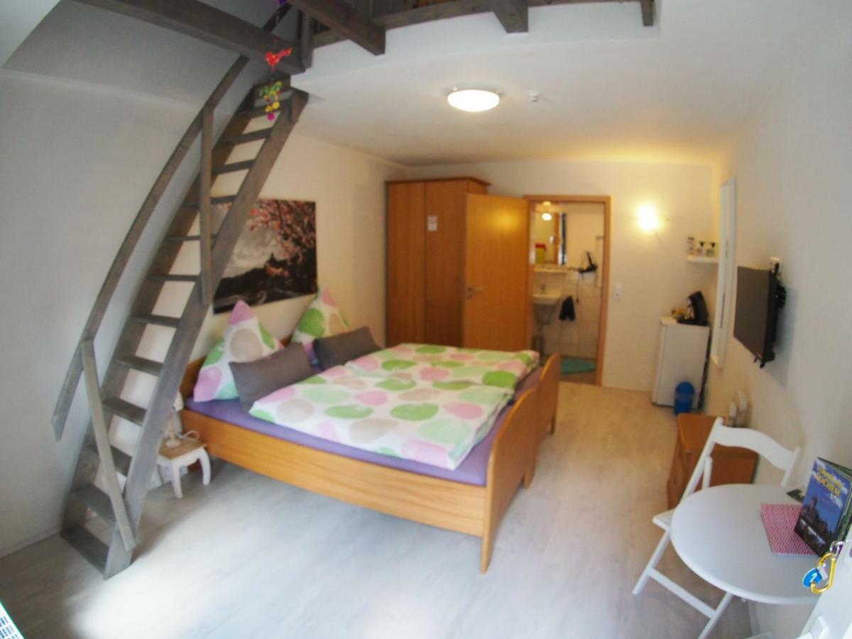 Pension Camping Schausten Cochem Exterior foto